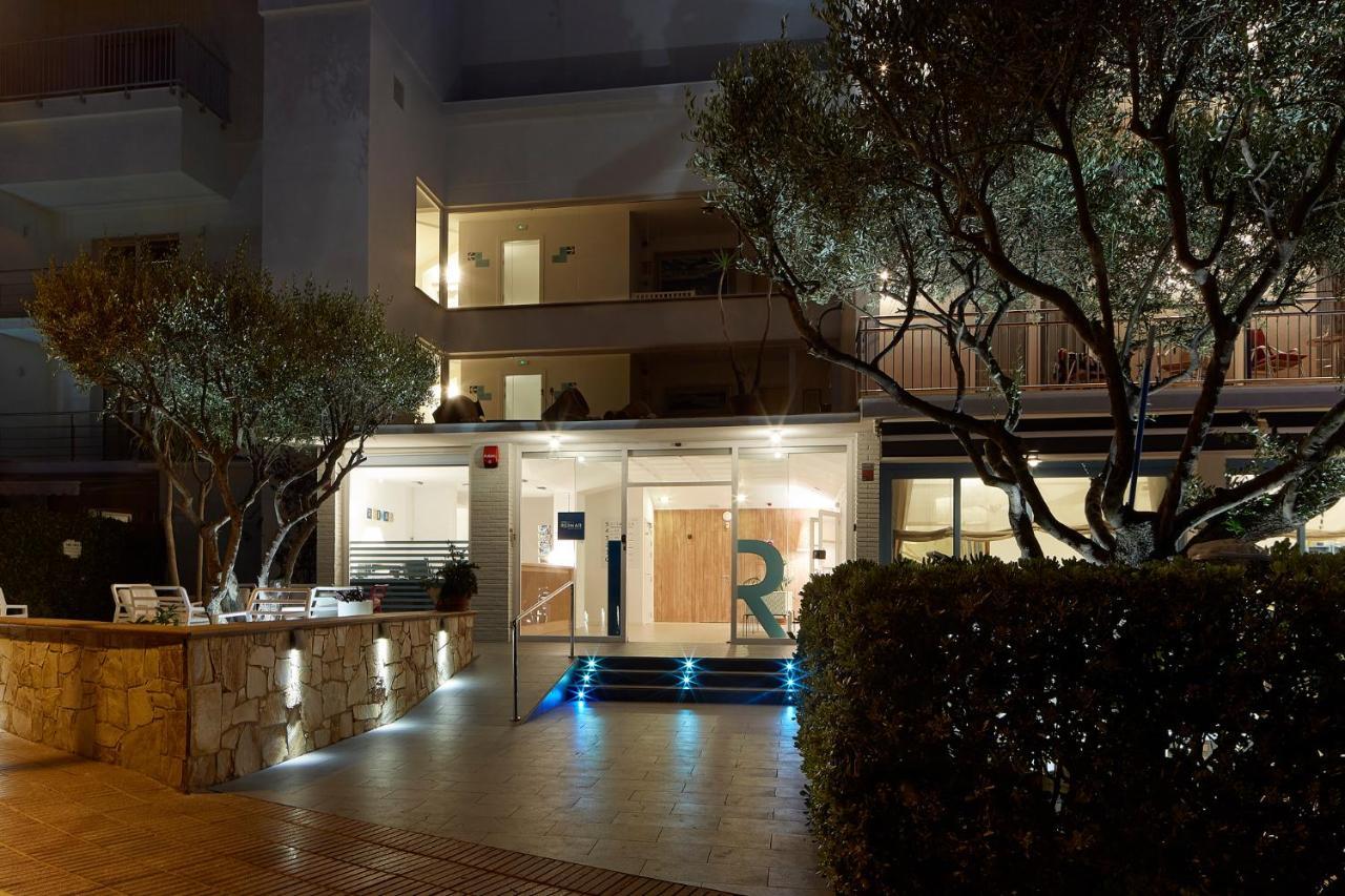 סנט אנטוני דה קלנג'ה Hotel Reimar מראה חיצוני תמונה